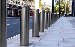 5 Advantages of Parking Bollards You Didn’t Know About